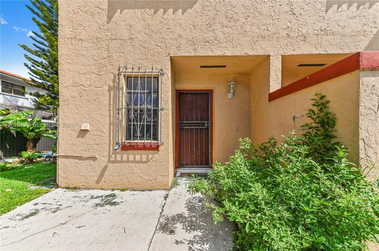 2433 W 52nd Pl # 1, Hialeah FL 33016