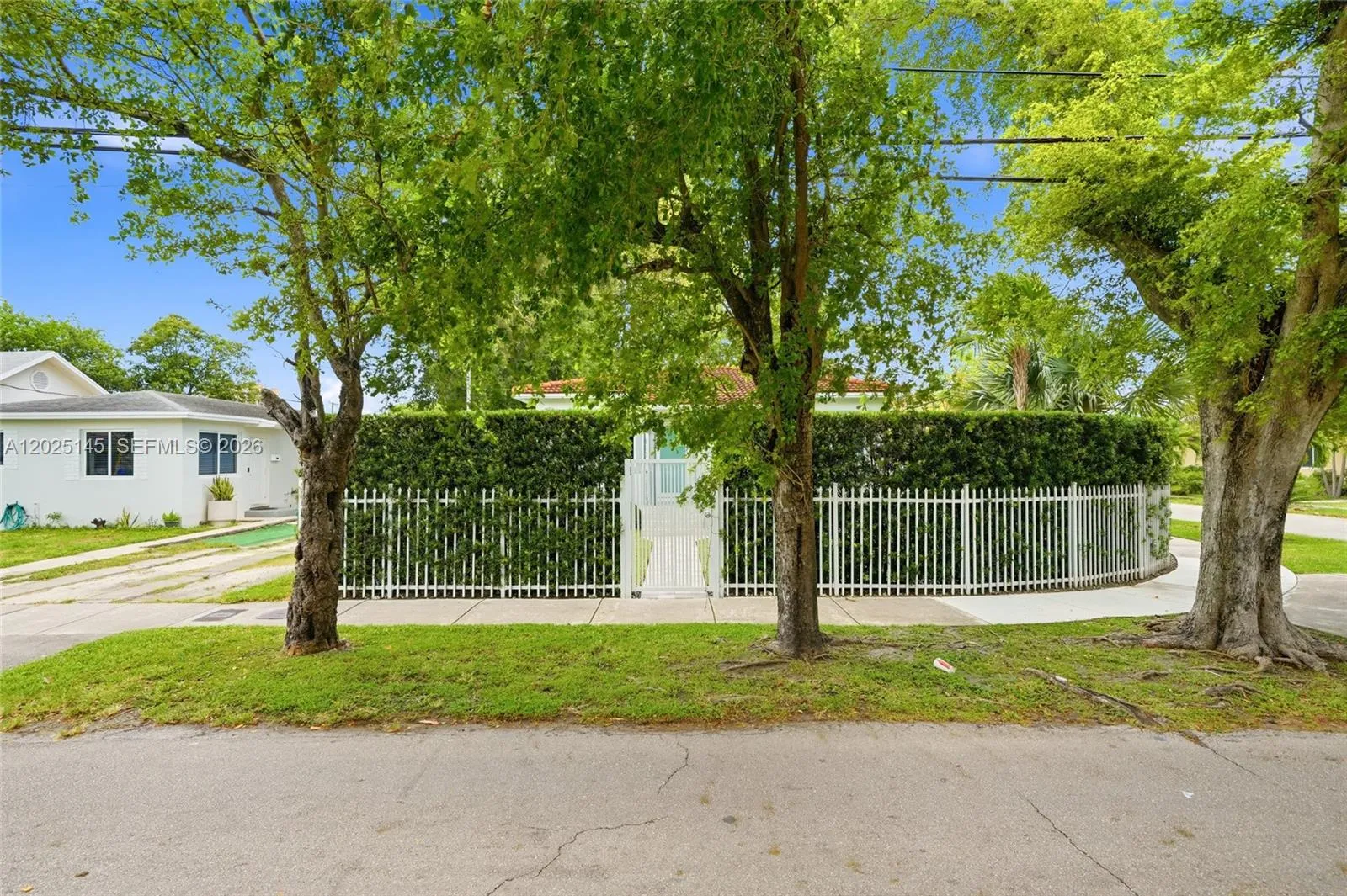 3101 SW 25th Ter, Miami FL 33133