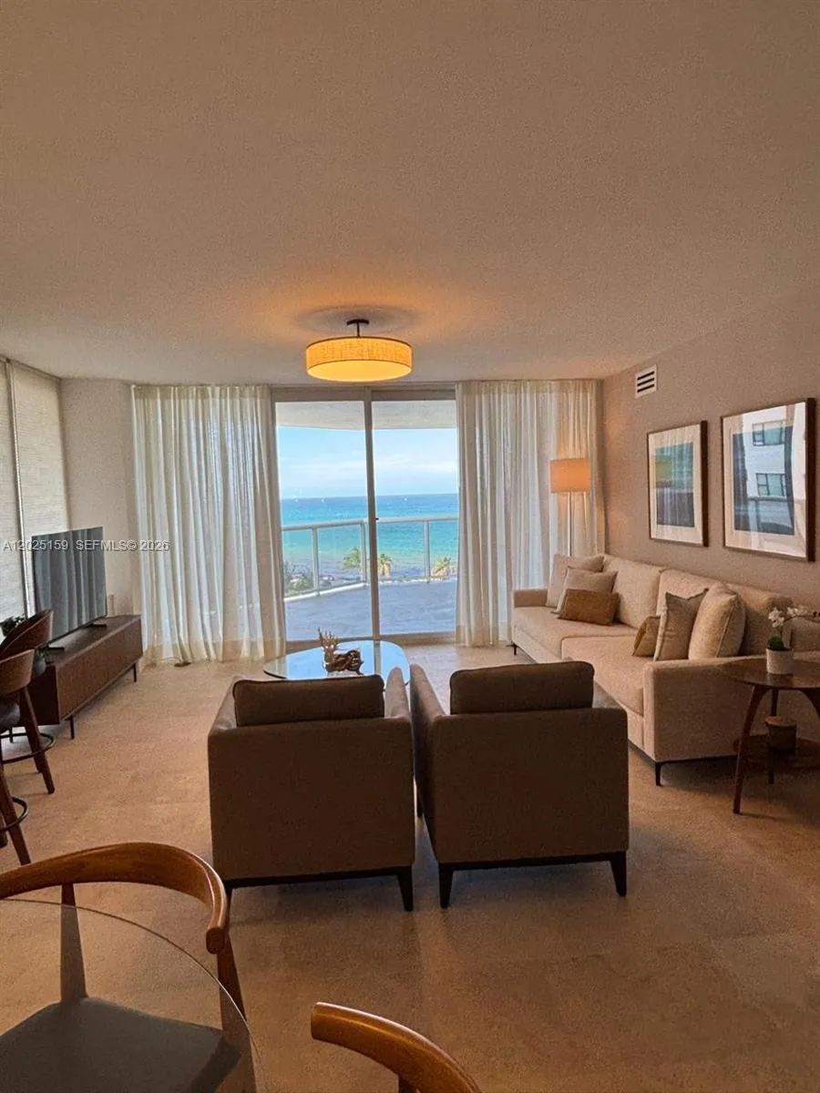 6301 Collins Ave # 908, Miami Beach FL 33141