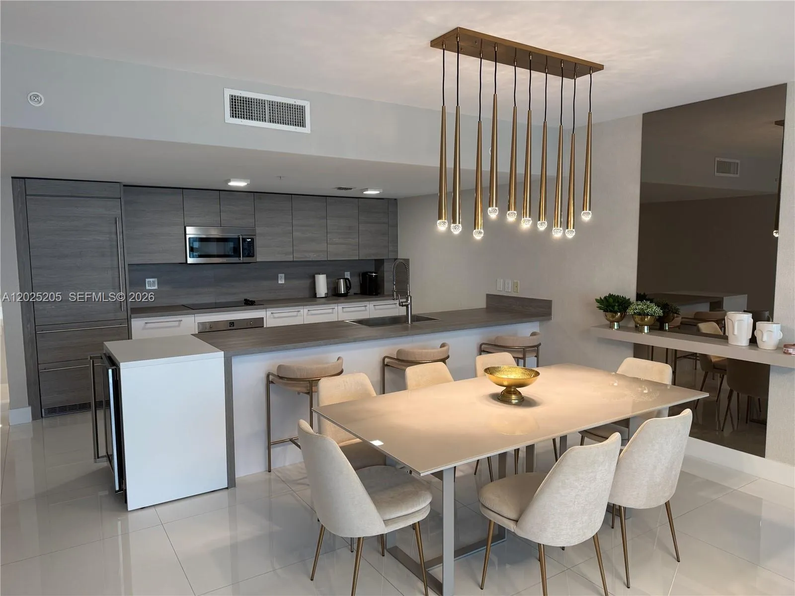 400 Sunny Isles Blvd # 1404, Sunny Isles Beach FL 33160