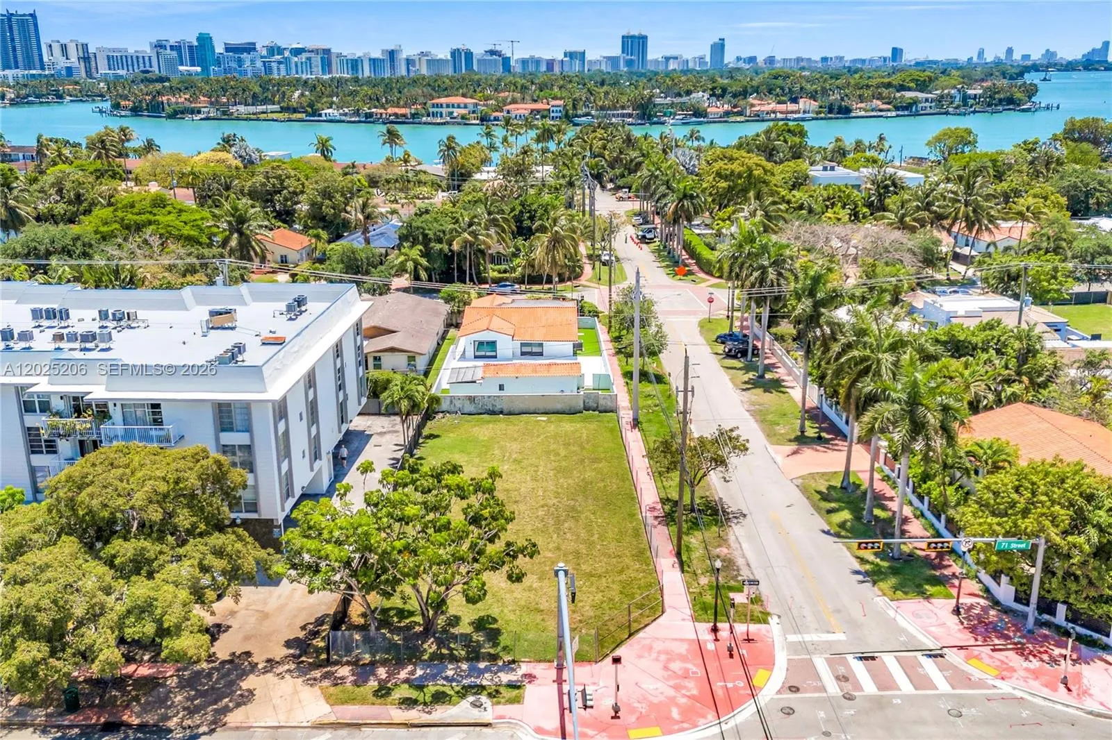 1240 71st St, Miami Beach FL 33141
