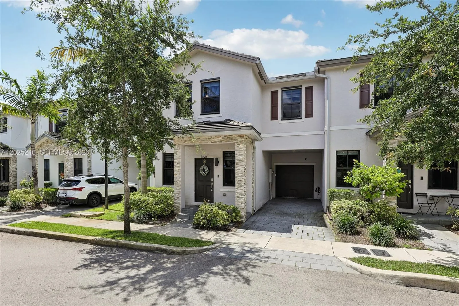 1526 SW 29th St, Fort Lauderdale FL 33315