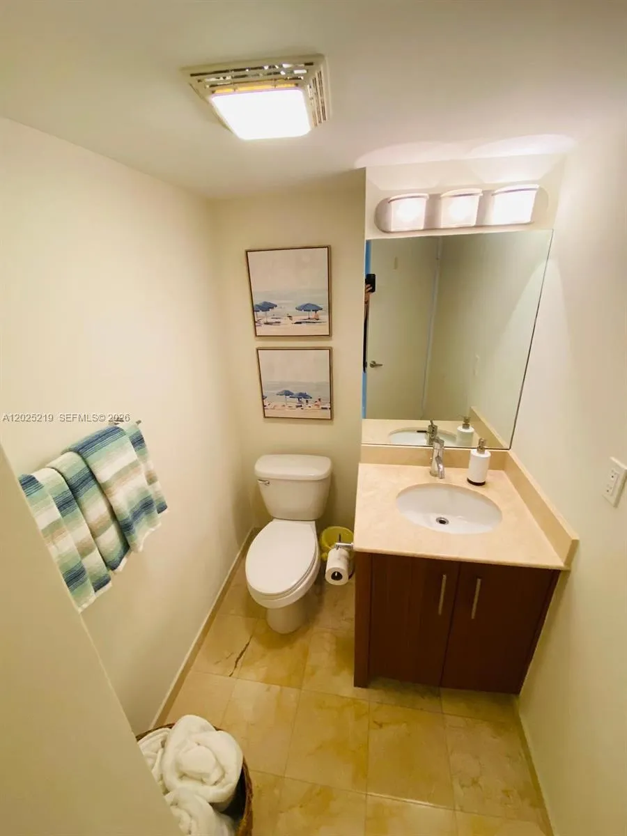 10275 E Collins Ave # 324, Bal Harbour FL 33154