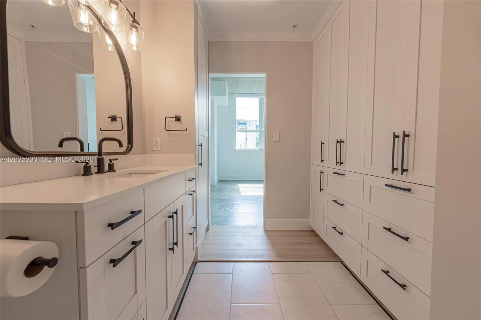 133 NE 2nd Ave # 312, Miami FL 33132