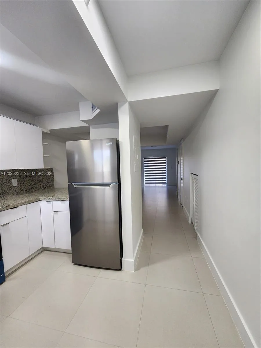 7785 W 30th Ct # 203, Hialeah FL 33018