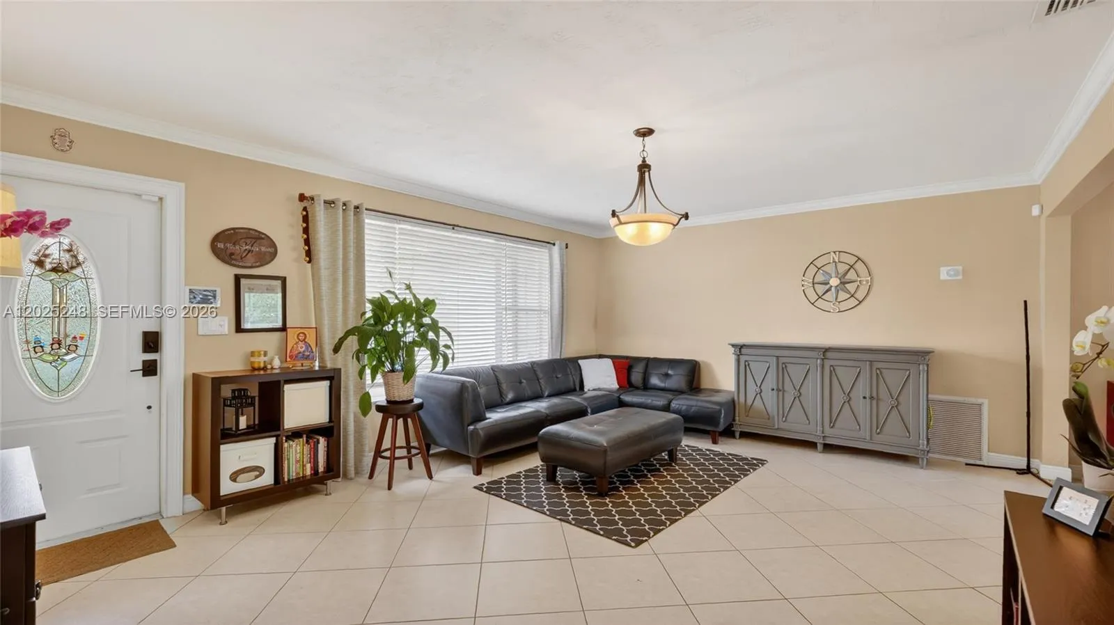 10651 NW 19th Pl, Pembroke Pines FL 33026
