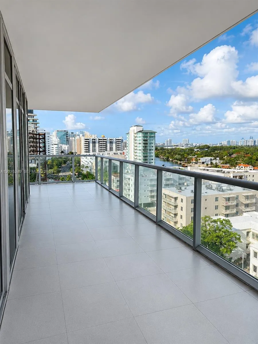3737 Collins Ave # 1003, Miami Beach FL 33140