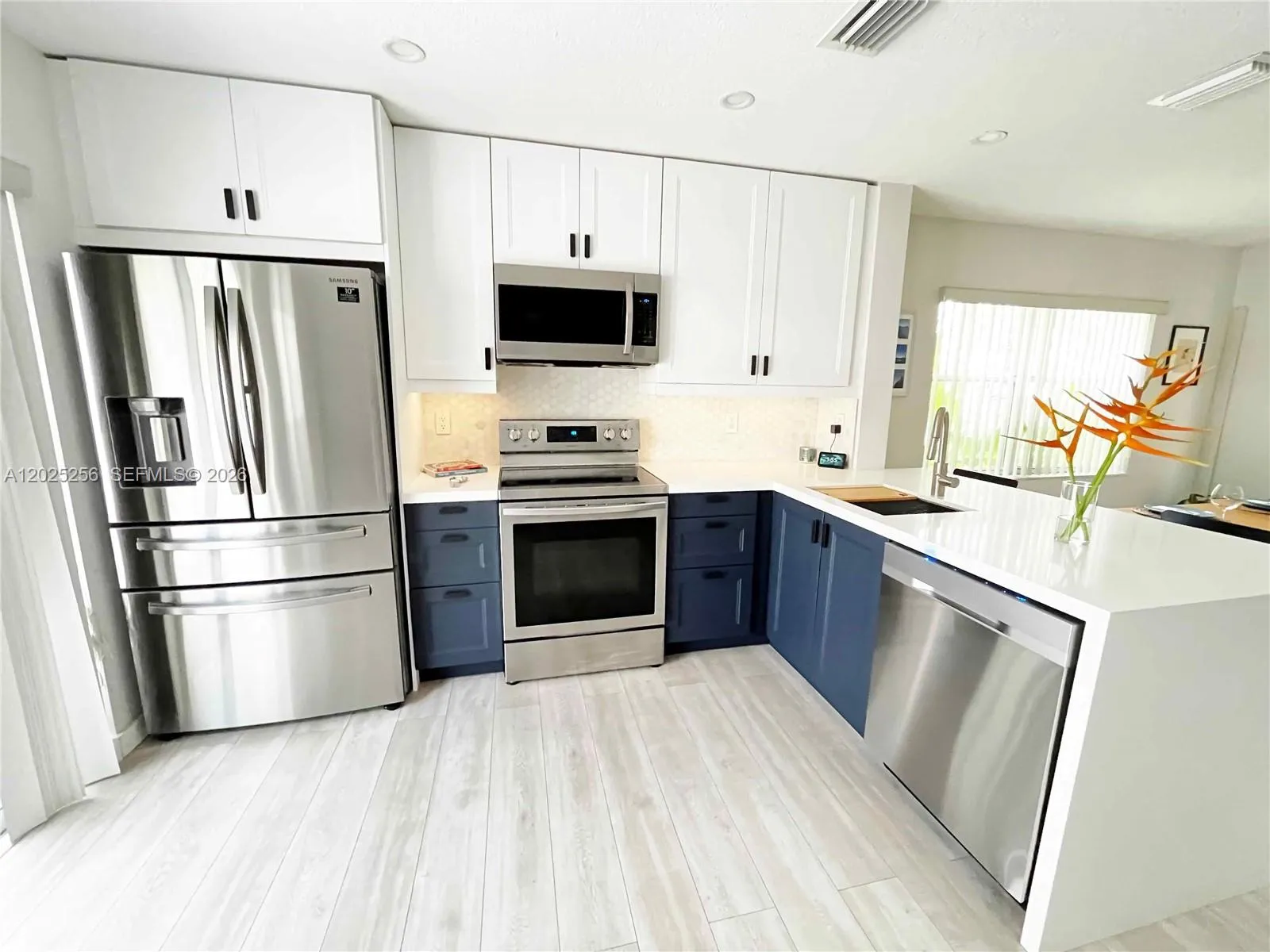 9832 NW 9th Ct, Plantation FL 33324