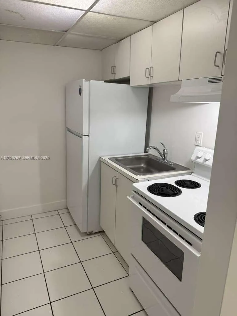 251 NW 177th St # 111, Miami Gardens FL 33169