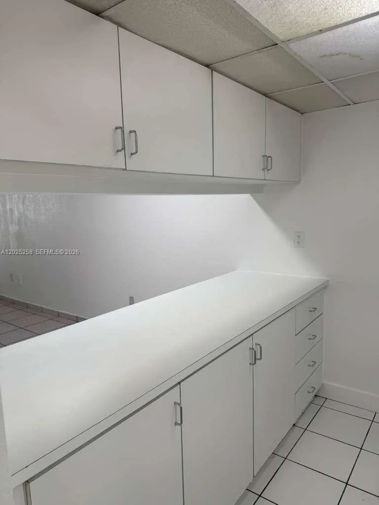 251 NW 177th St # 111, Miami Gardens FL 33169