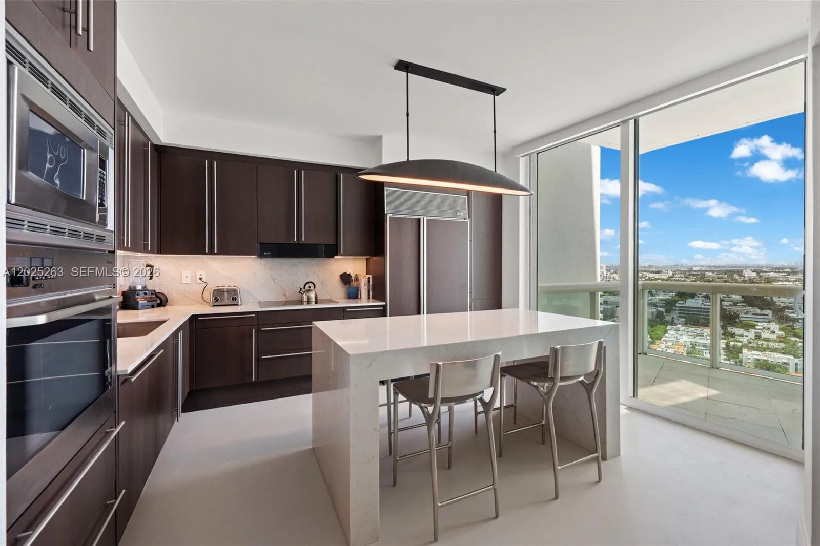 1000 S Pointe Dr # 2803, Miami Beach FL 33139