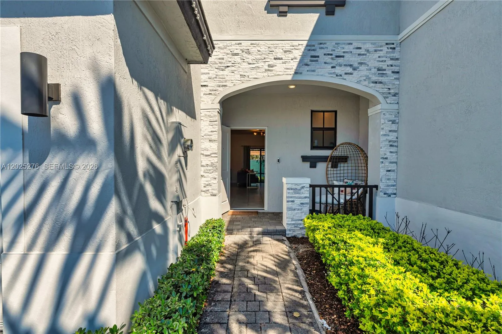 20433 NW 4th Ct, Miami Gardens FL 33169