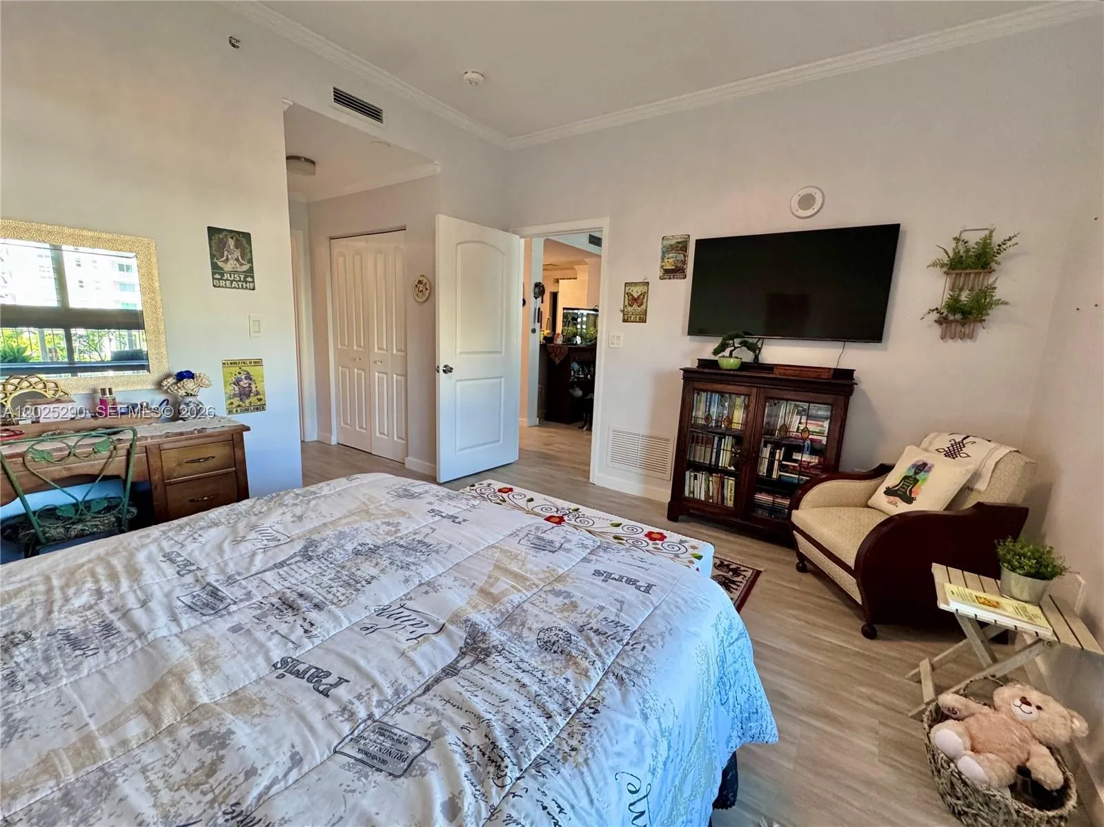 7355 SW 89th St # 423N, Miami FL 33156