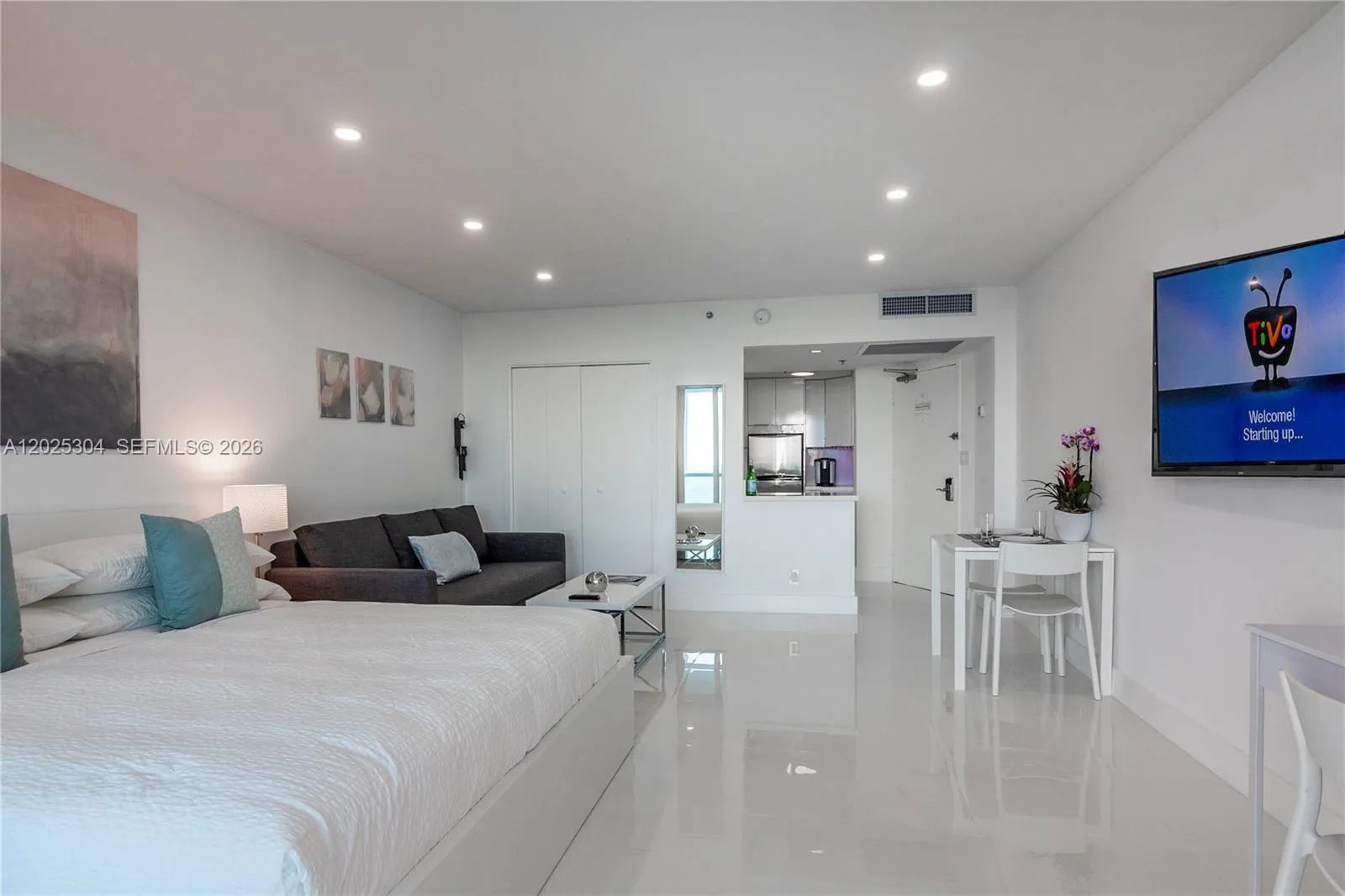 5445 Collins Ave # 1730, Miami Beach FL 33140