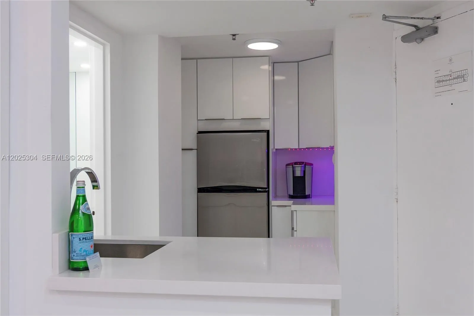 5445 Collins Ave # 1730, Miami Beach FL 33140