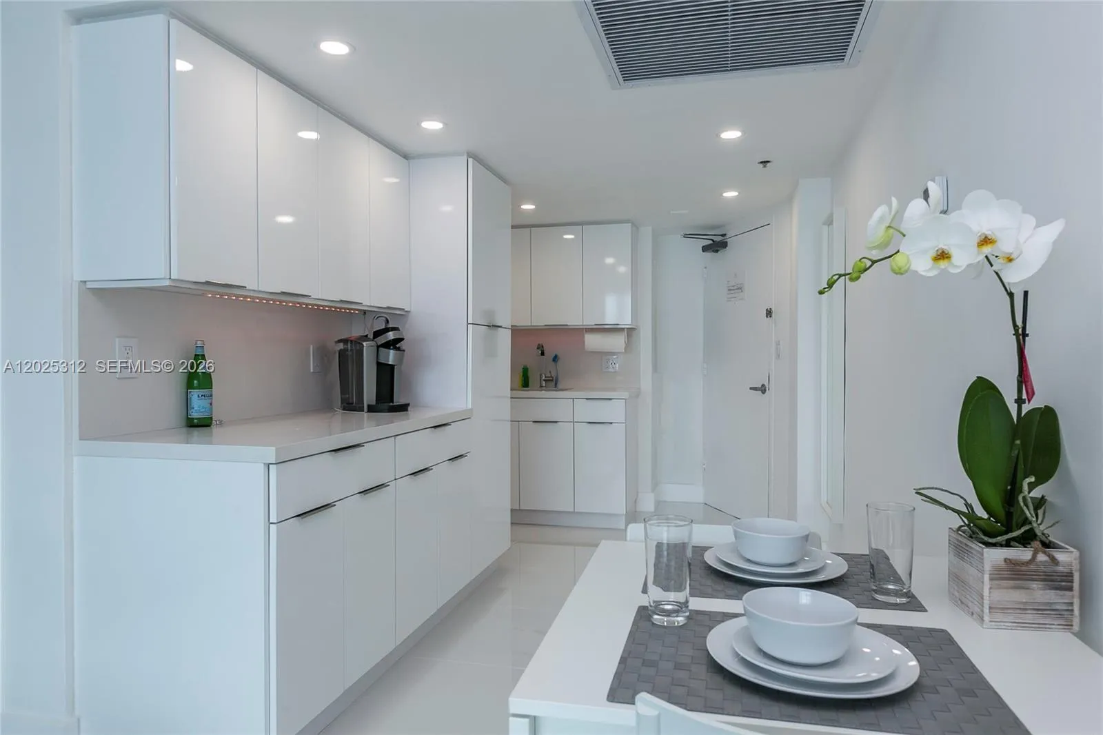 5445 Collins Ave # 1232, Miami Beach FL 33140