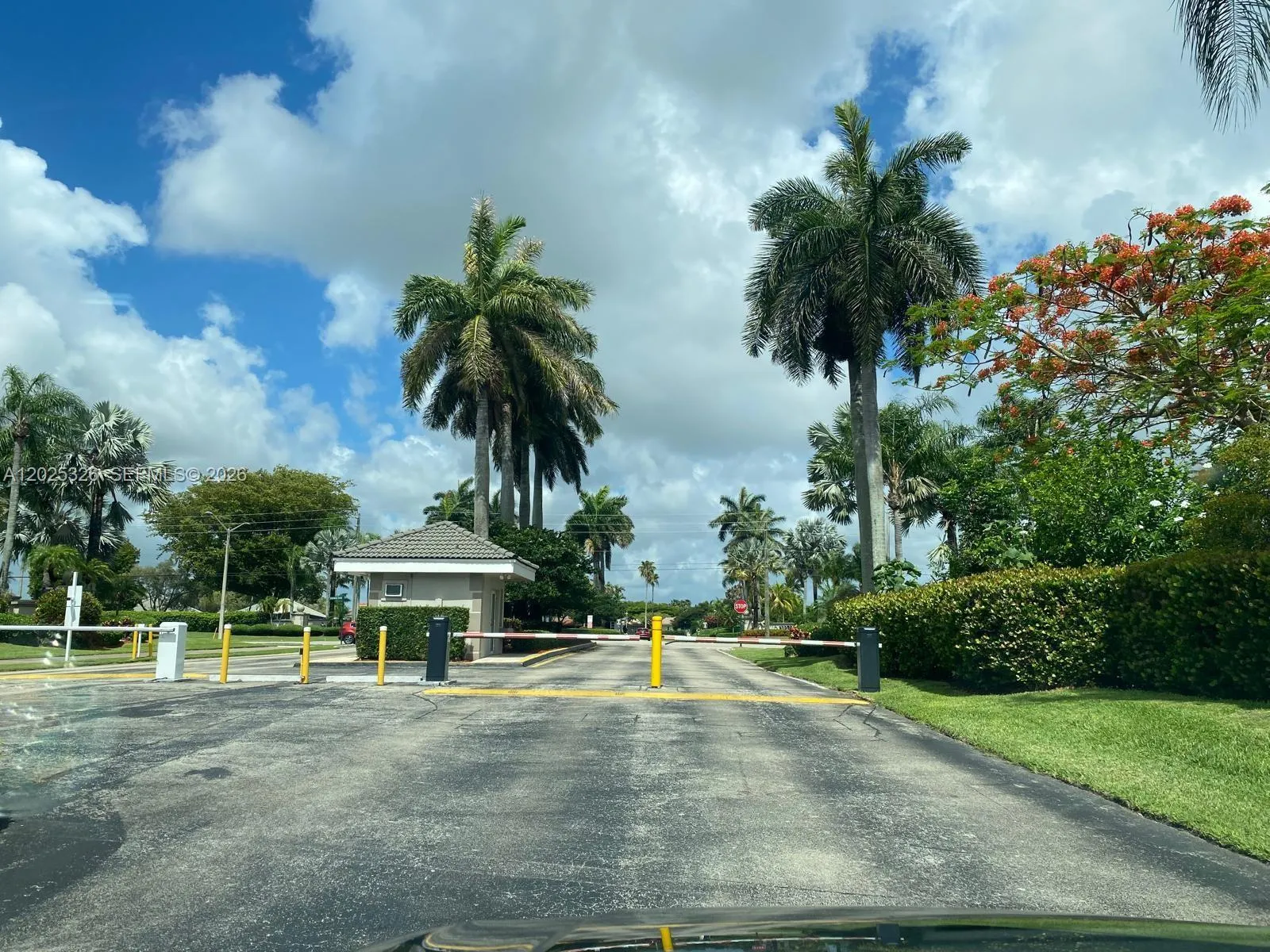3035 SE 7th Pl, Homestead FL 33033