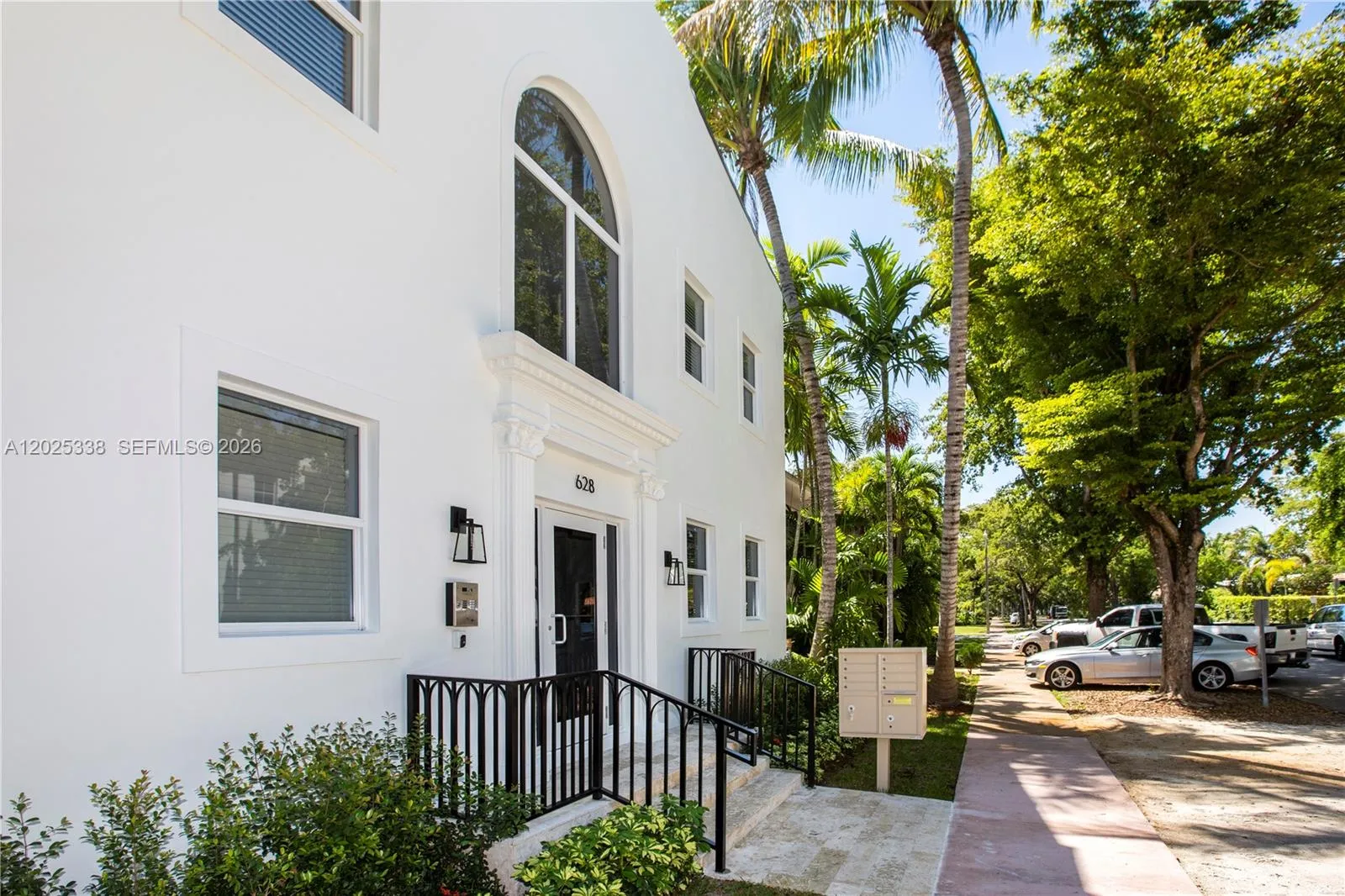 628 Santander Ave # 3, Coral Gables FL 33134