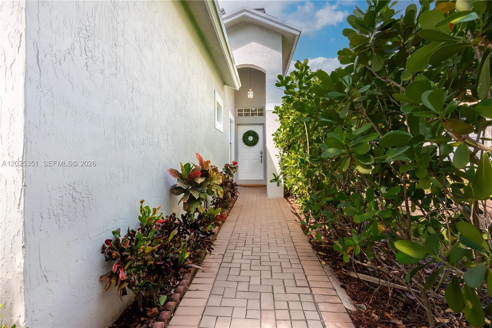 4123 Sapphire Bnd # 0, Weston FL 33331