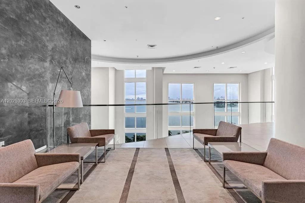 1900 N Bayshore Dr # 5103, Miami FL 33132