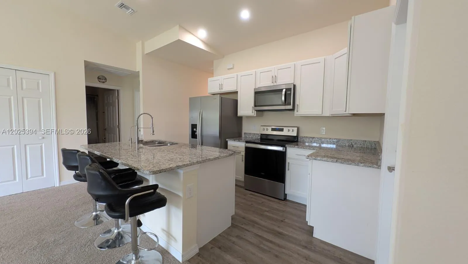 9001 Penny Cir, La Belle FL 33935