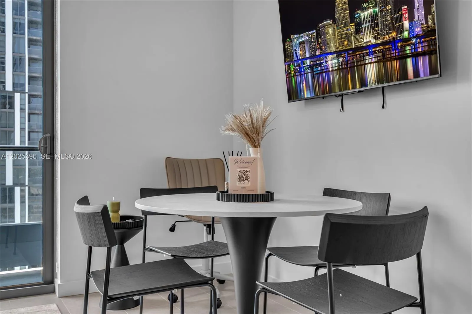 121 NE 5th St # 2107, Miami FL 33132