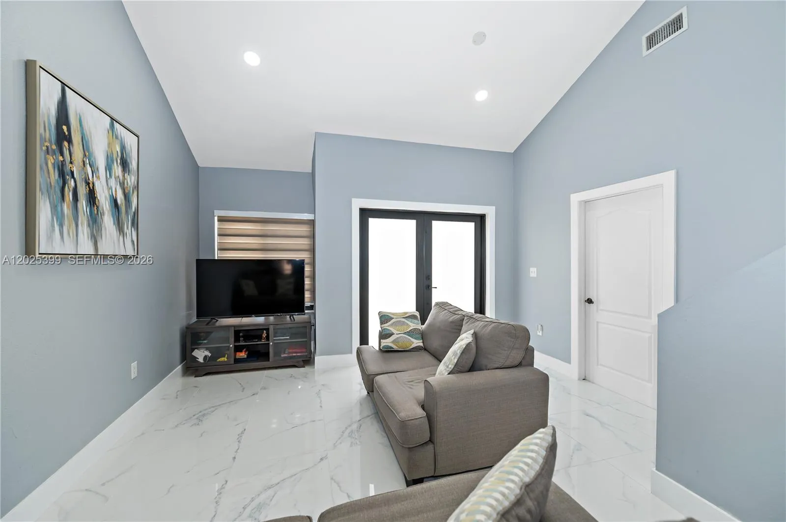 9046 NW 121st Ter # 90, Hialeah Gardens FL 33018
