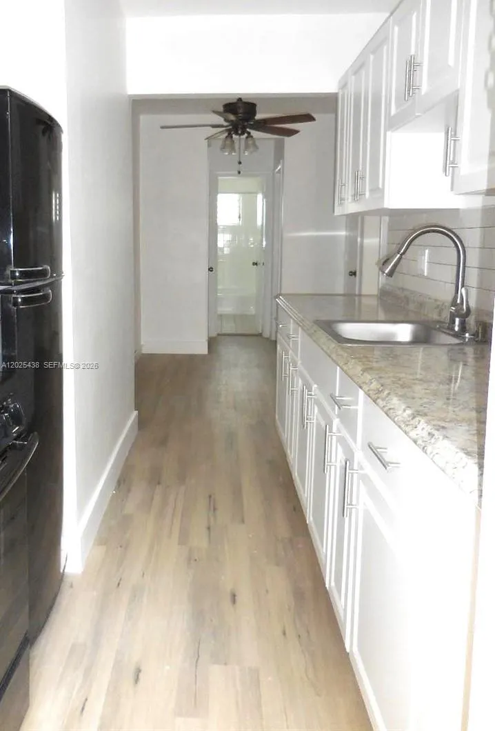 8040 Tatum Waterway Dr # 2, Miami Beach FL 33141