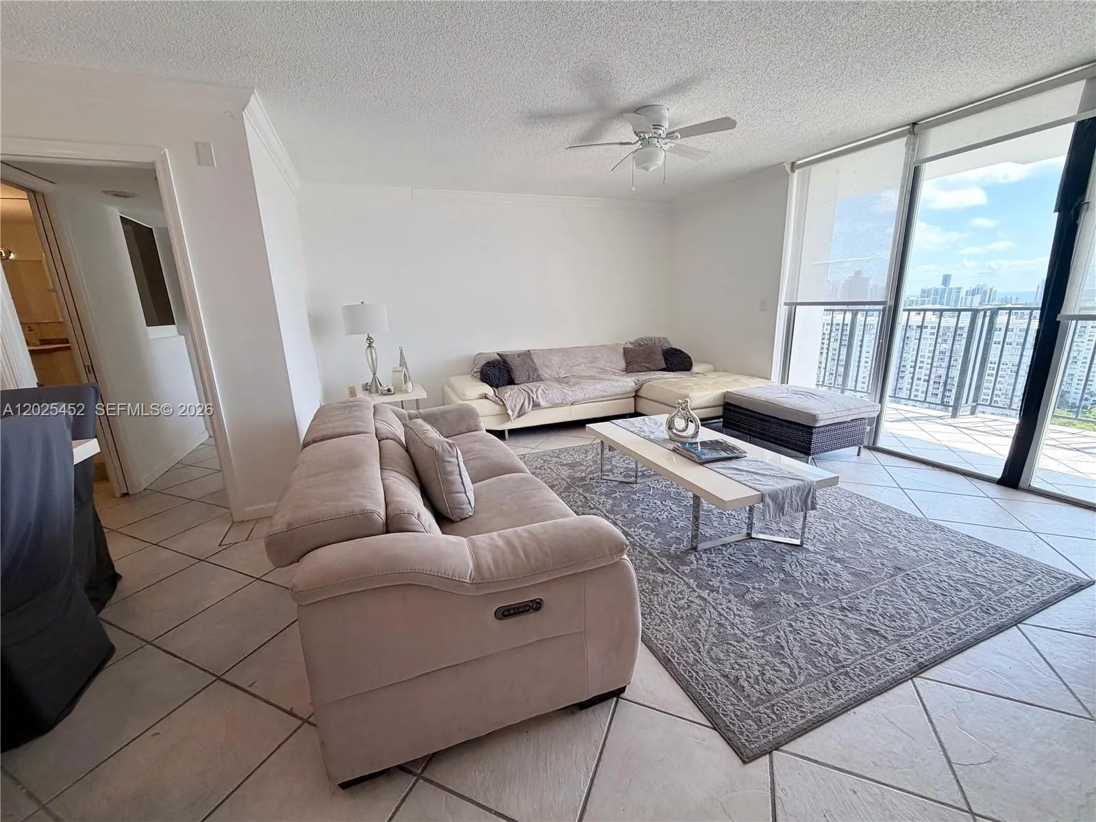 2750 NE 183rd St, Aventura FL 33160