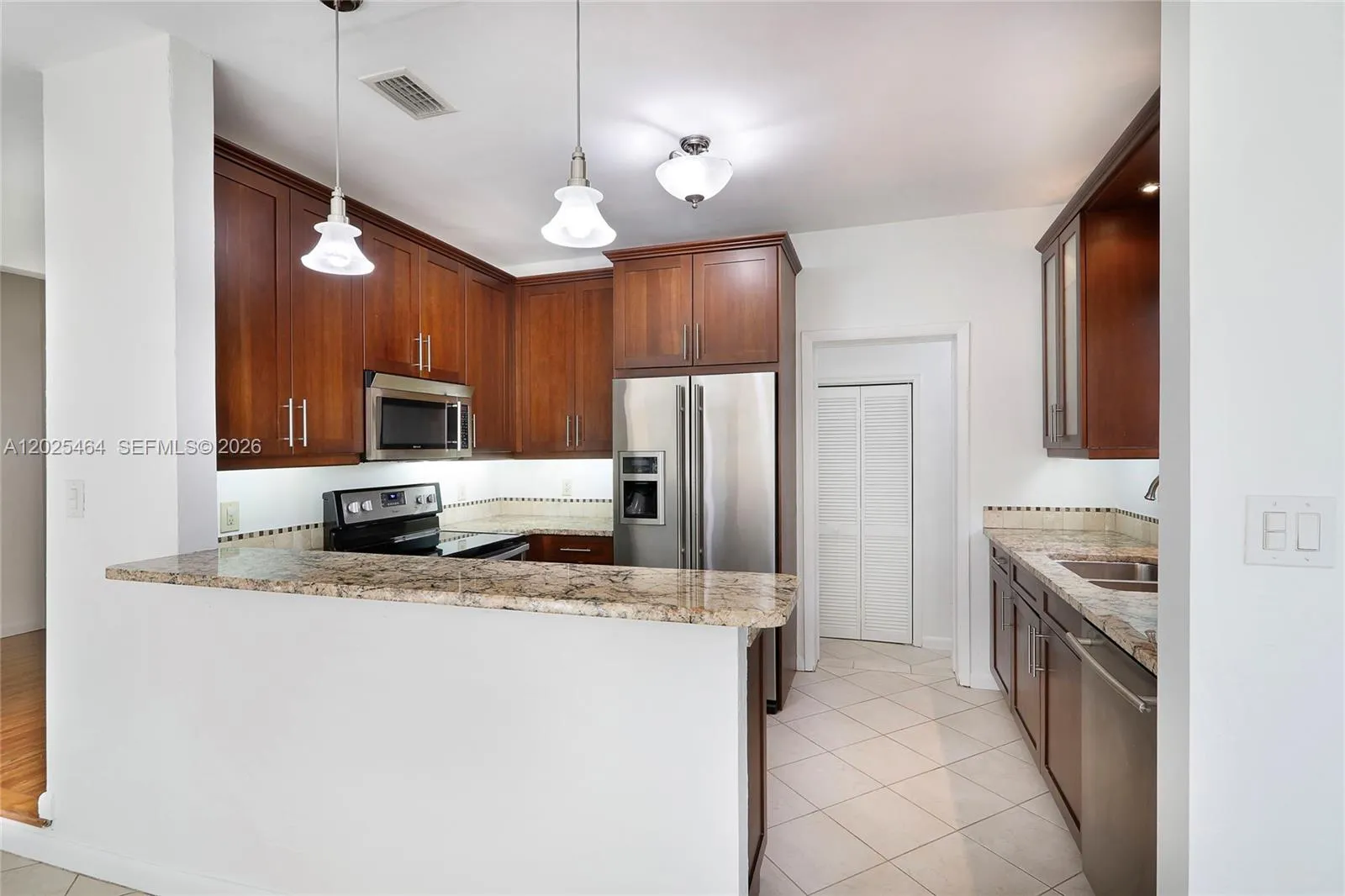 5835 SW 49th St, Miami FL 33155
