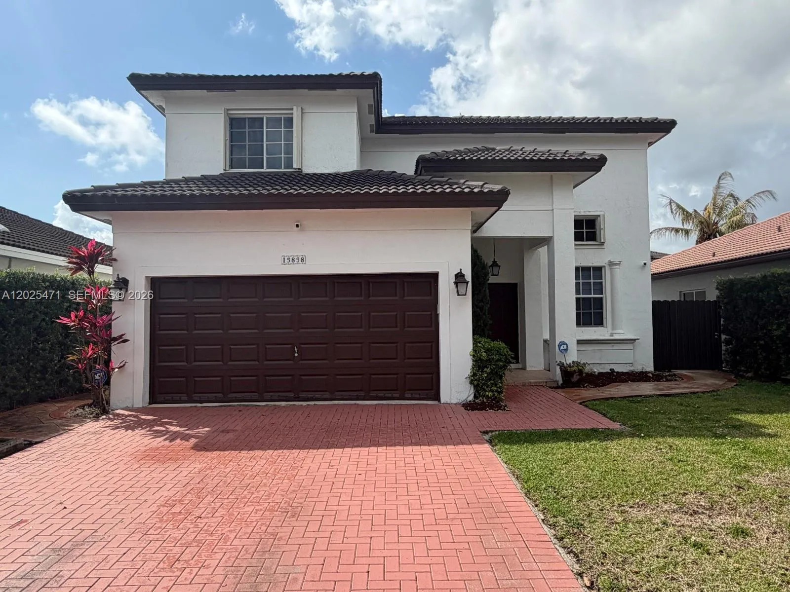 15858 SW 138th Ter # 15858, Miami FL 33196