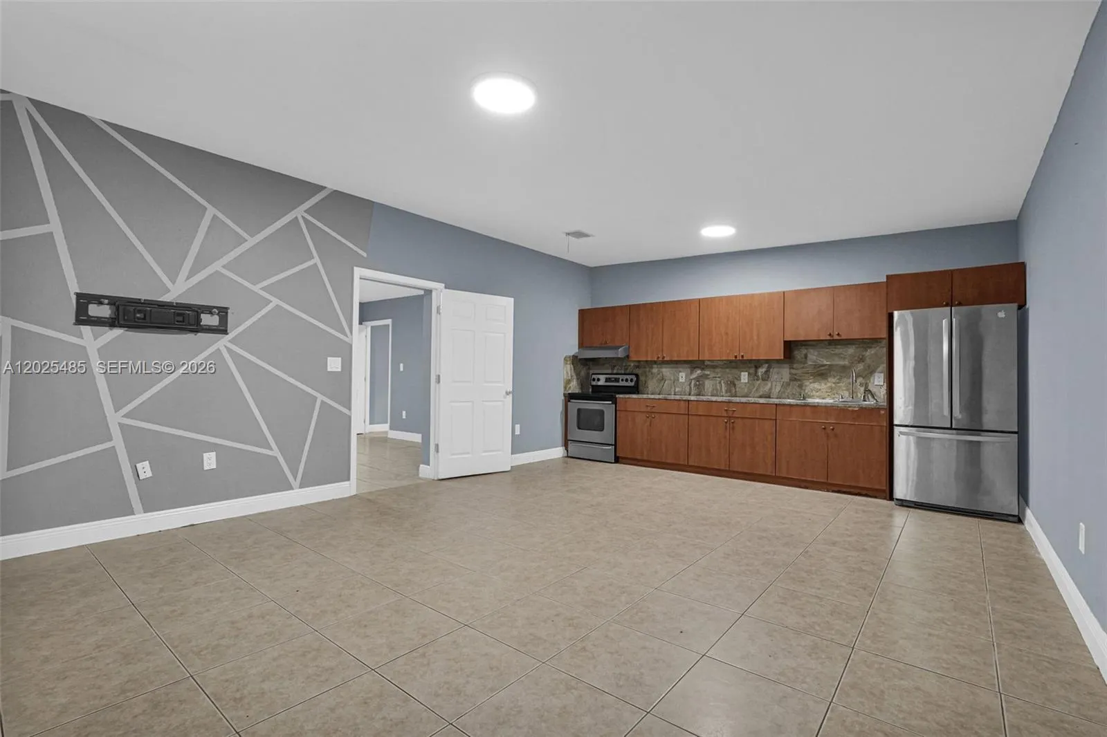 14500 NE 2nd Ave # 1, Miami FL 33161