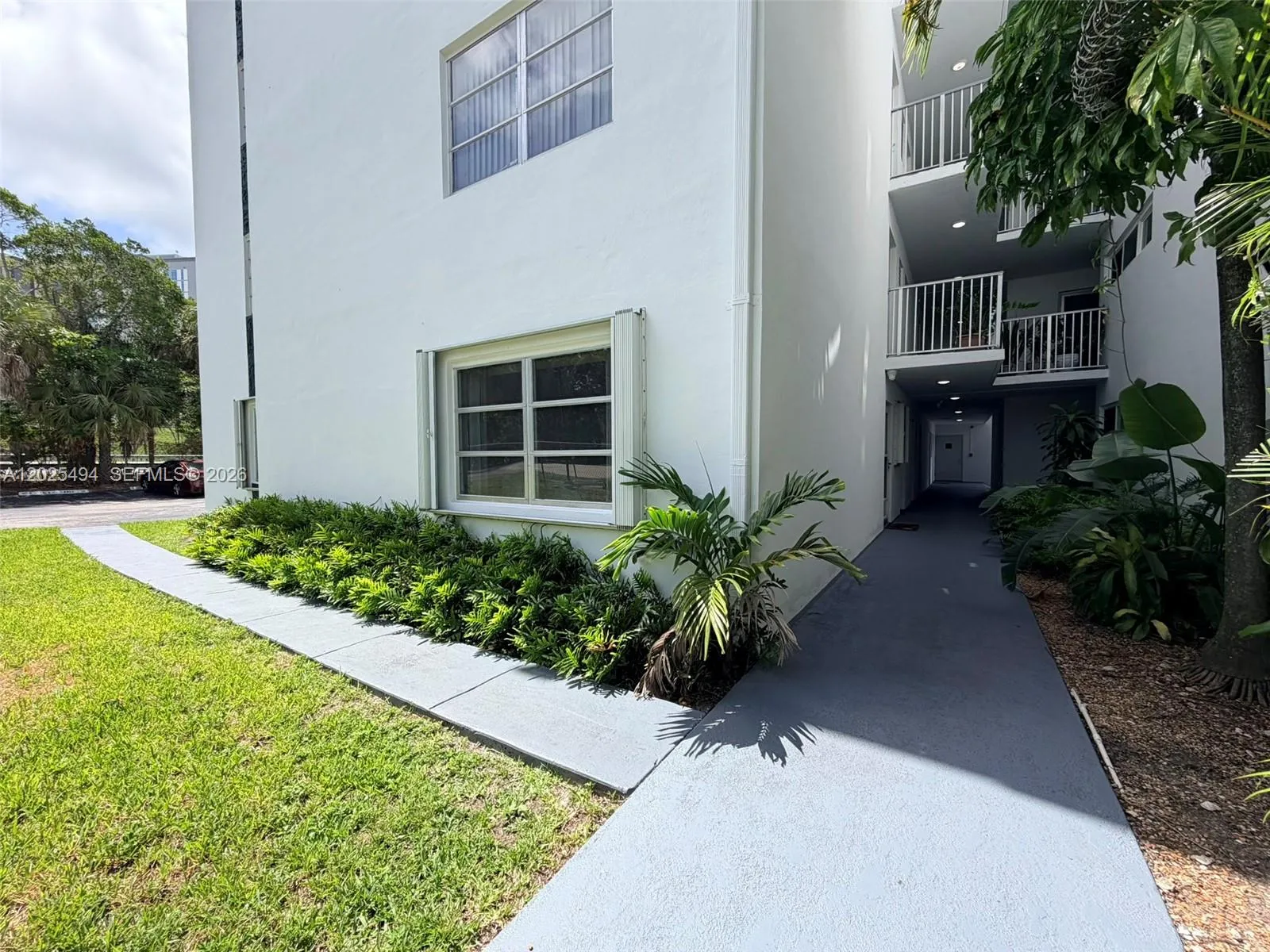 9159 SW 77th Ave # 112, Miami FL 33156