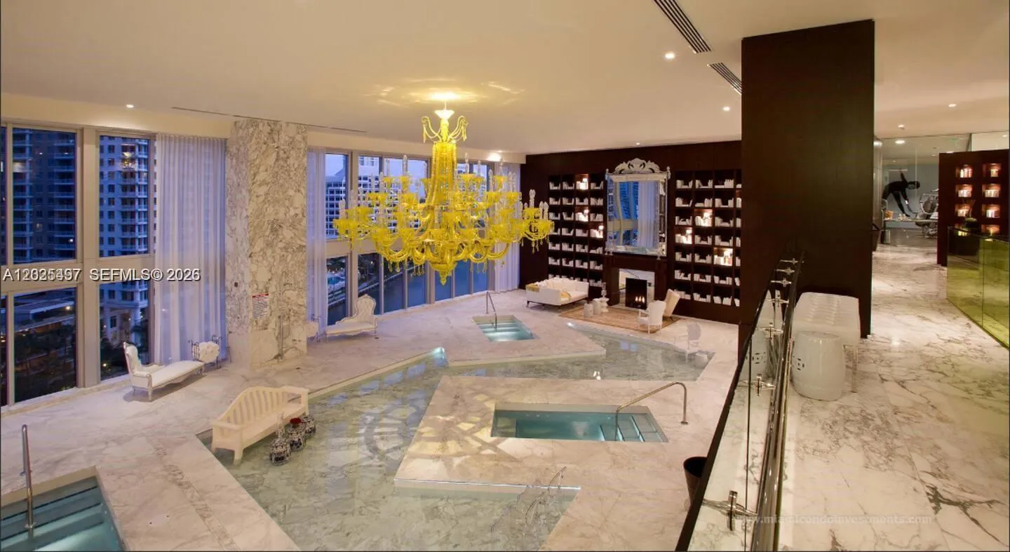 485 Brickell Ave # 2006, Miami FL 33131