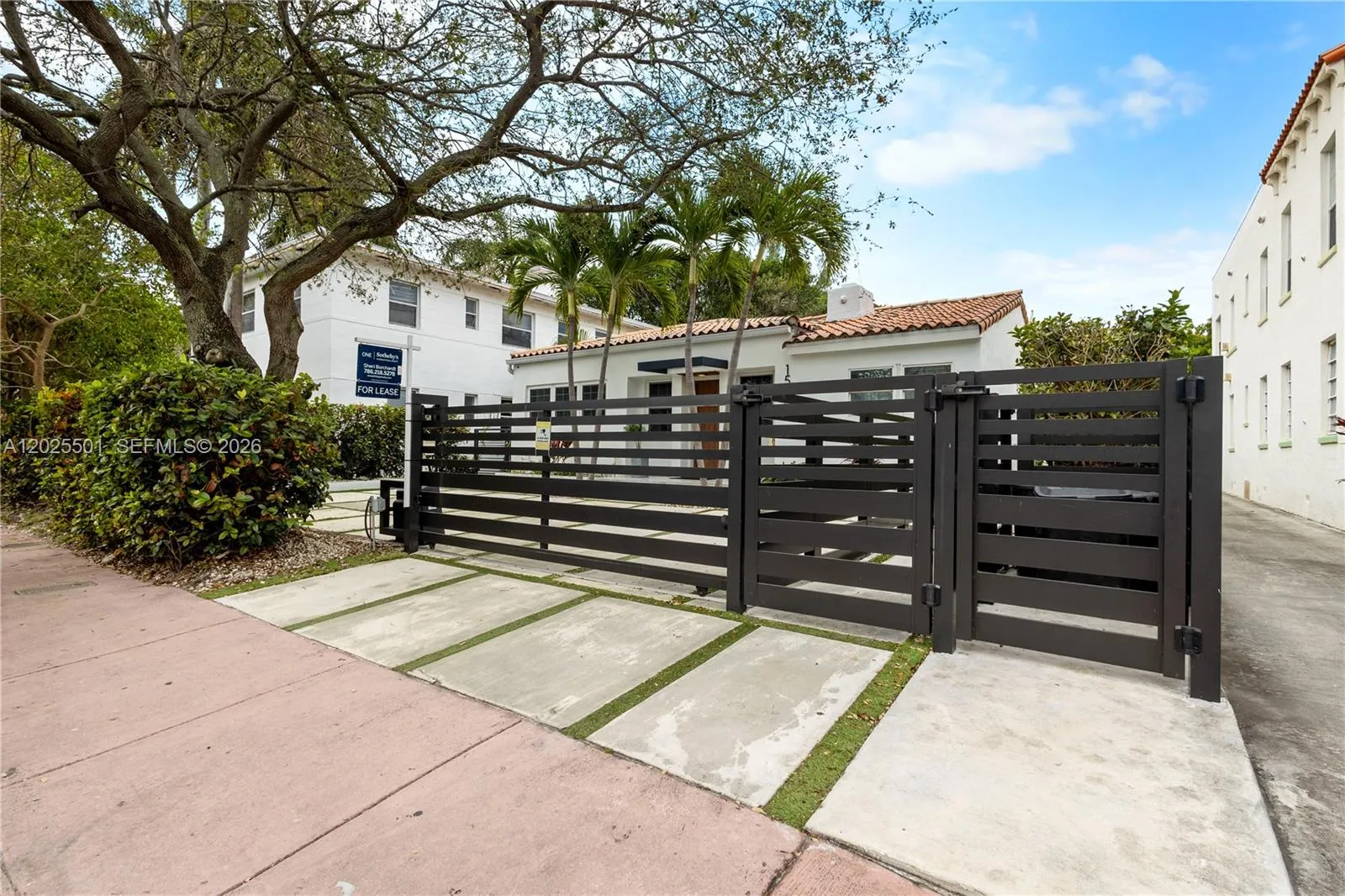 1544 Michigan Ave, Miami Beach FL 33139