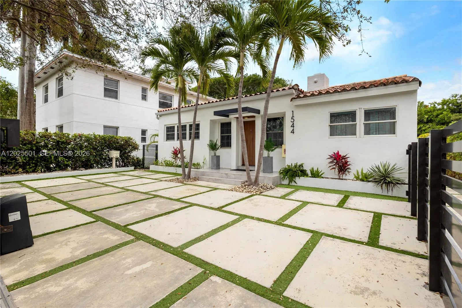 1544 Michigan Ave, Miami Beach FL 33139