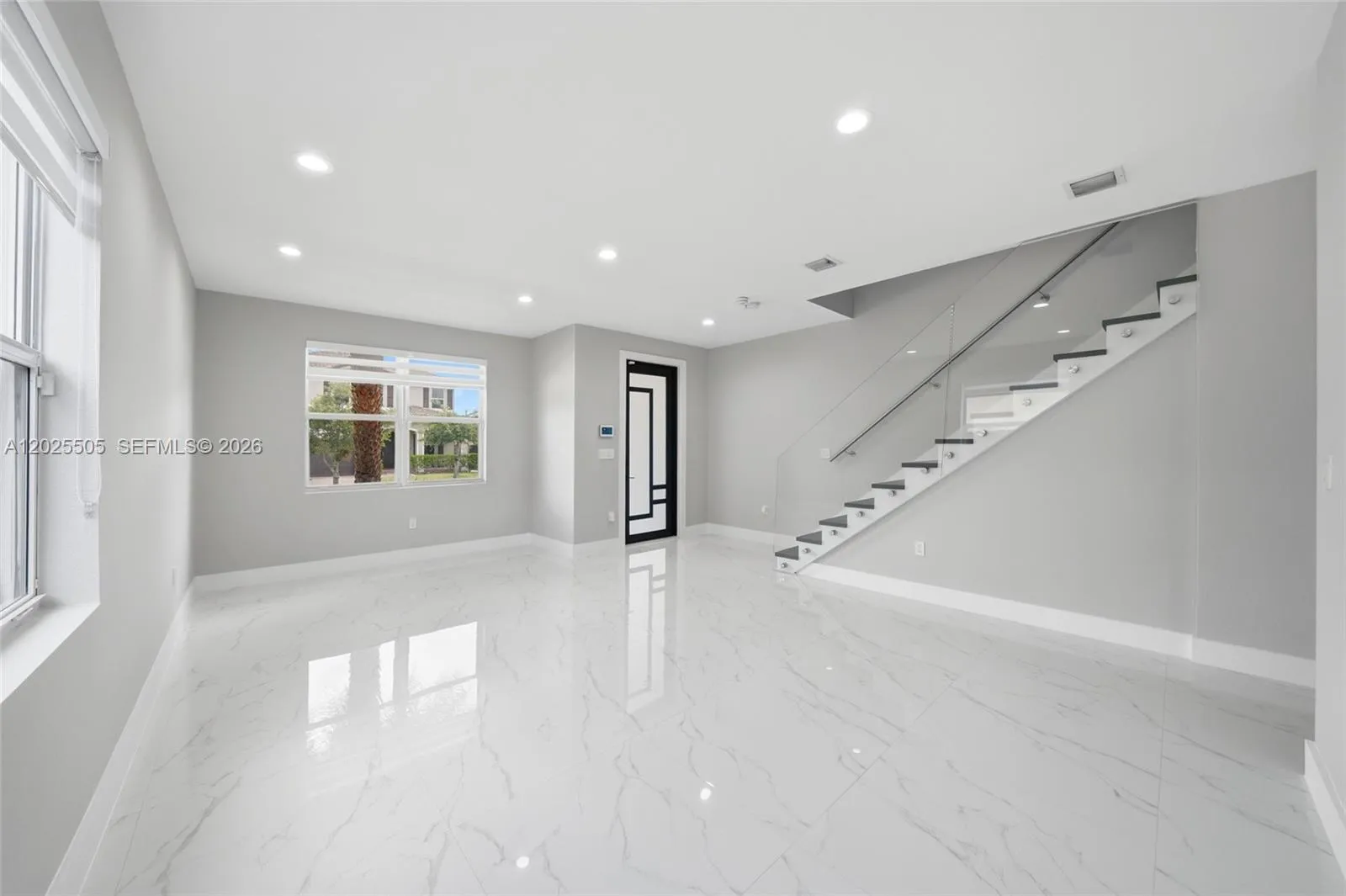 4107 NE 20th St, Homestead FL 33033