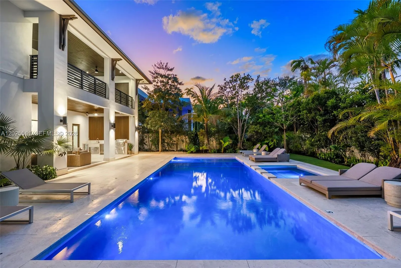 5 bedroom 5 bath for sale at 5753 SW 31st St, Miami FL 33155