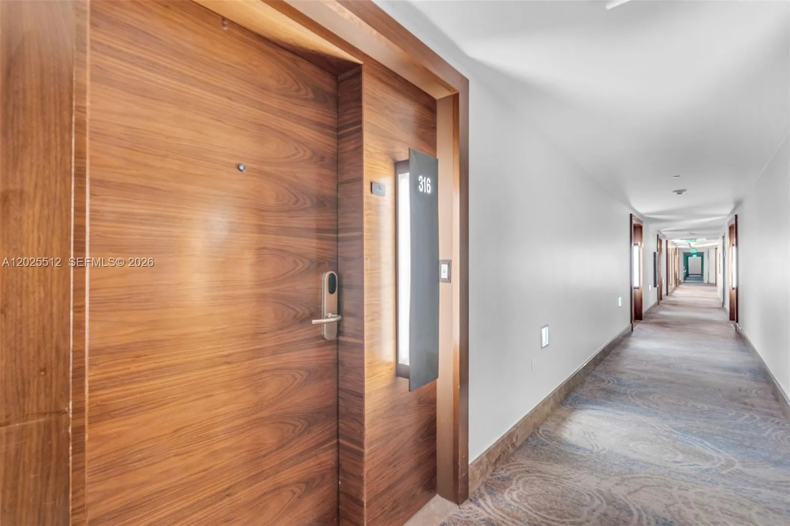 6801 Collins Ave, Miami Beach FL 33141