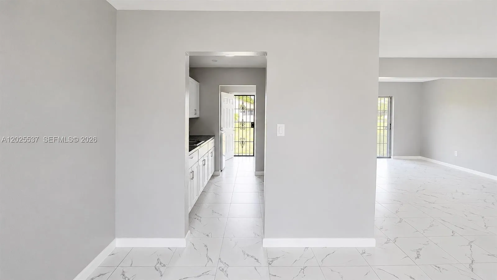 2954 NW 192nd Ter, Miami Gardens FL 33056