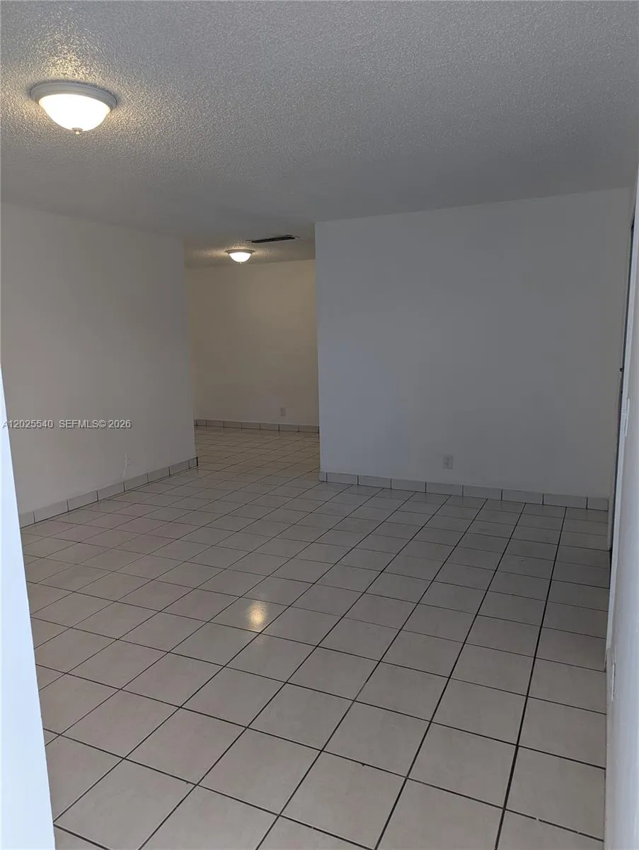 1830 Sheridan St # 101, Hollywood FL 33020