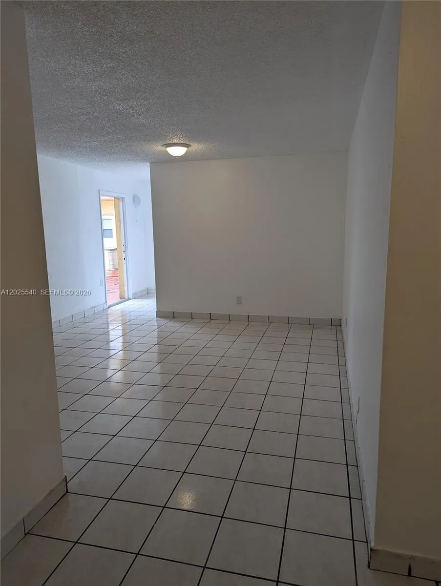 1830 Sheridan St # 101, Hollywood FL 33020