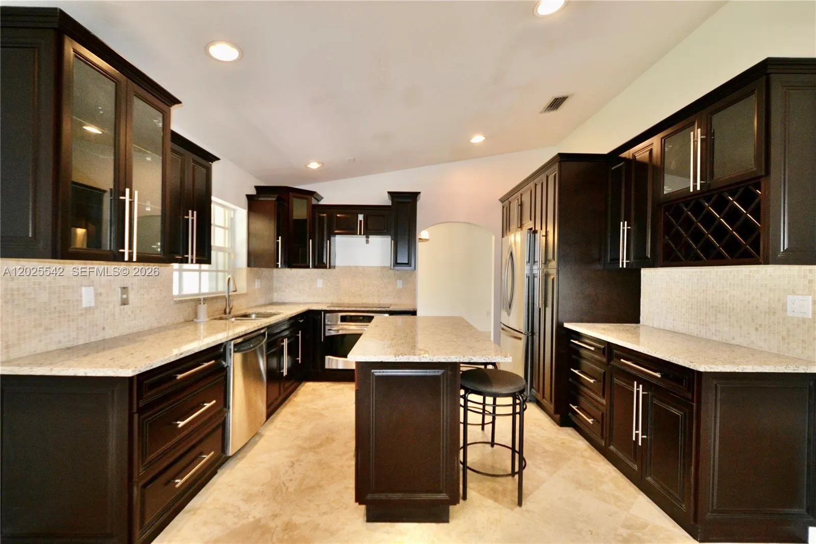 5785 SW 89th Ave, Miami FL 33173
