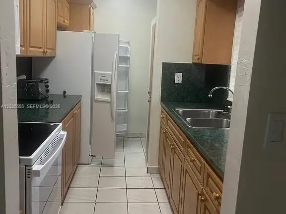 10115 SW 21st Ter, Miami FL 33165