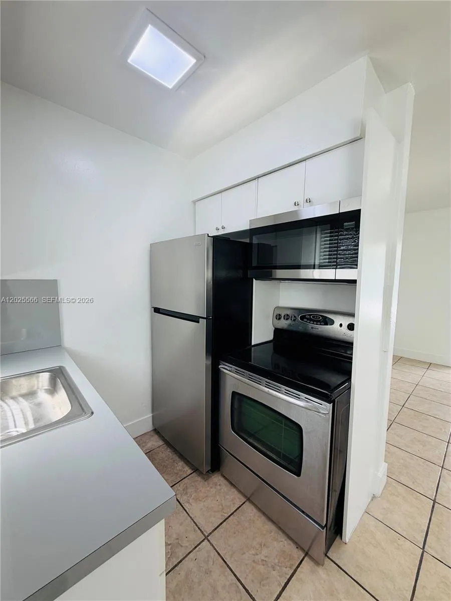775 NE 128TH ST # 4, North Miami FL 33161