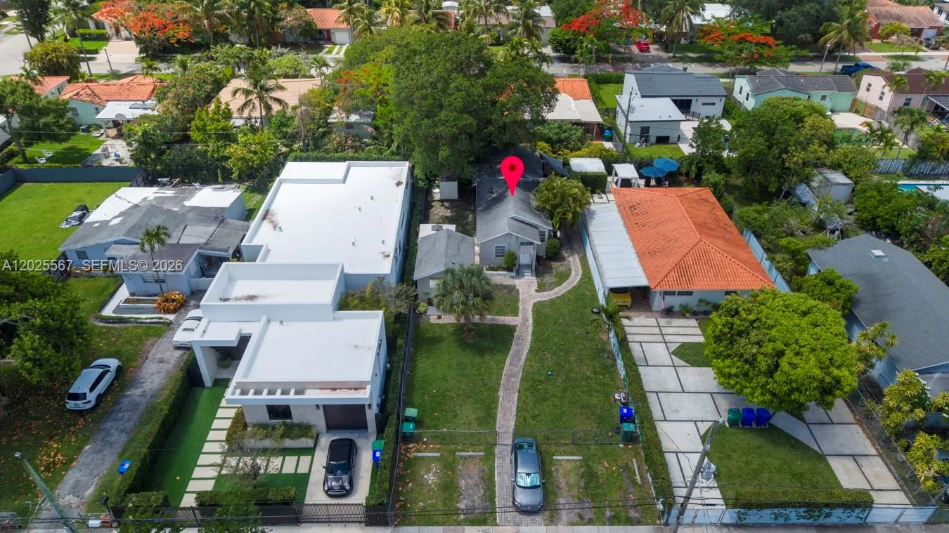 2140 SW 25th St, Miami FL 33133