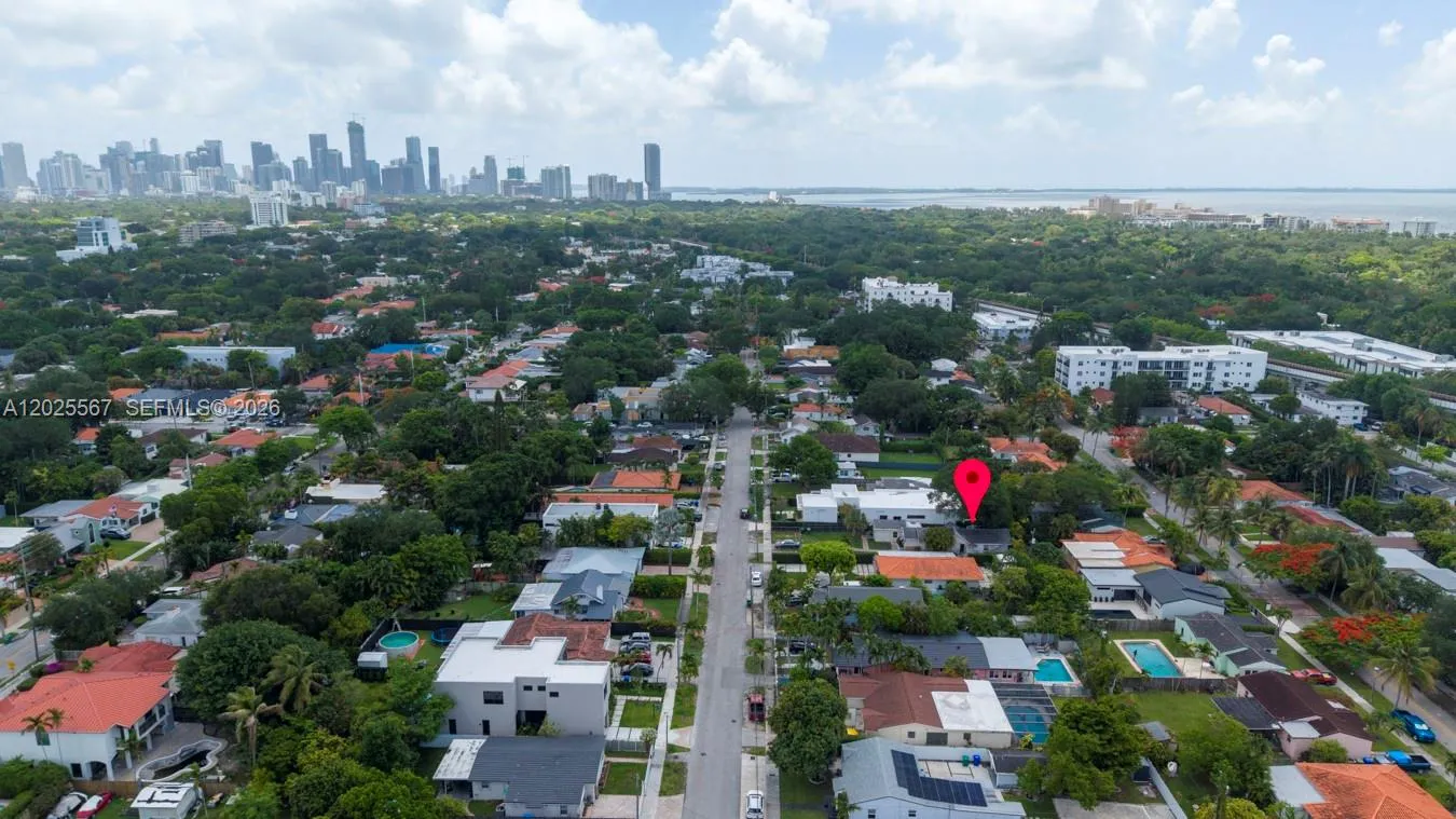 2140 SW 25th St, Miami FL 33133