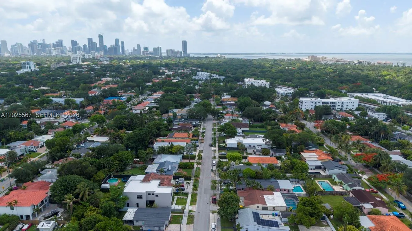 2140 SW 25th St, Miami FL 33133