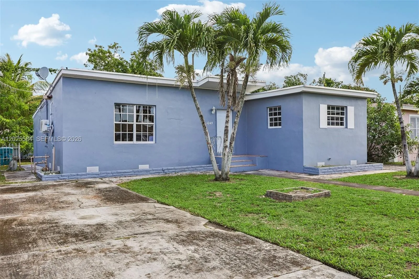 1045 NW 115th St, Miami FL 33168