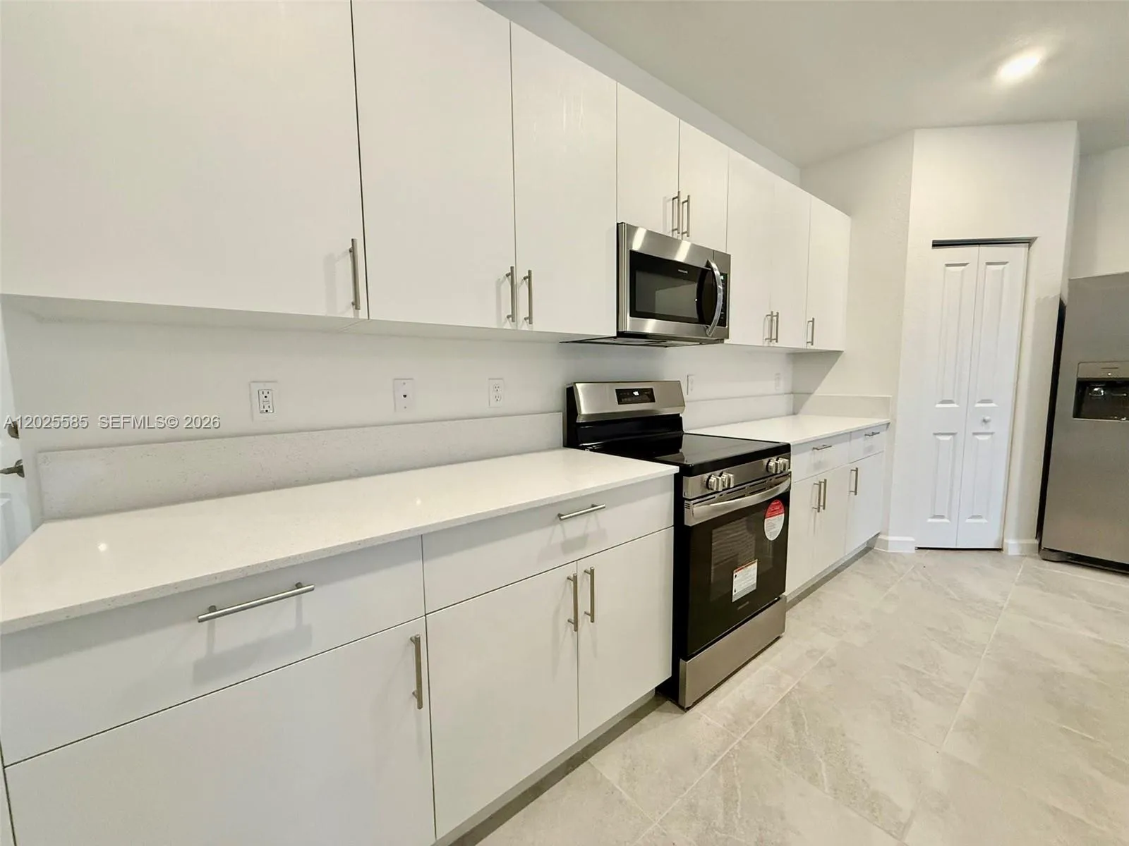 2958 Park Pl # 5838, Dania Beach FL 33312
